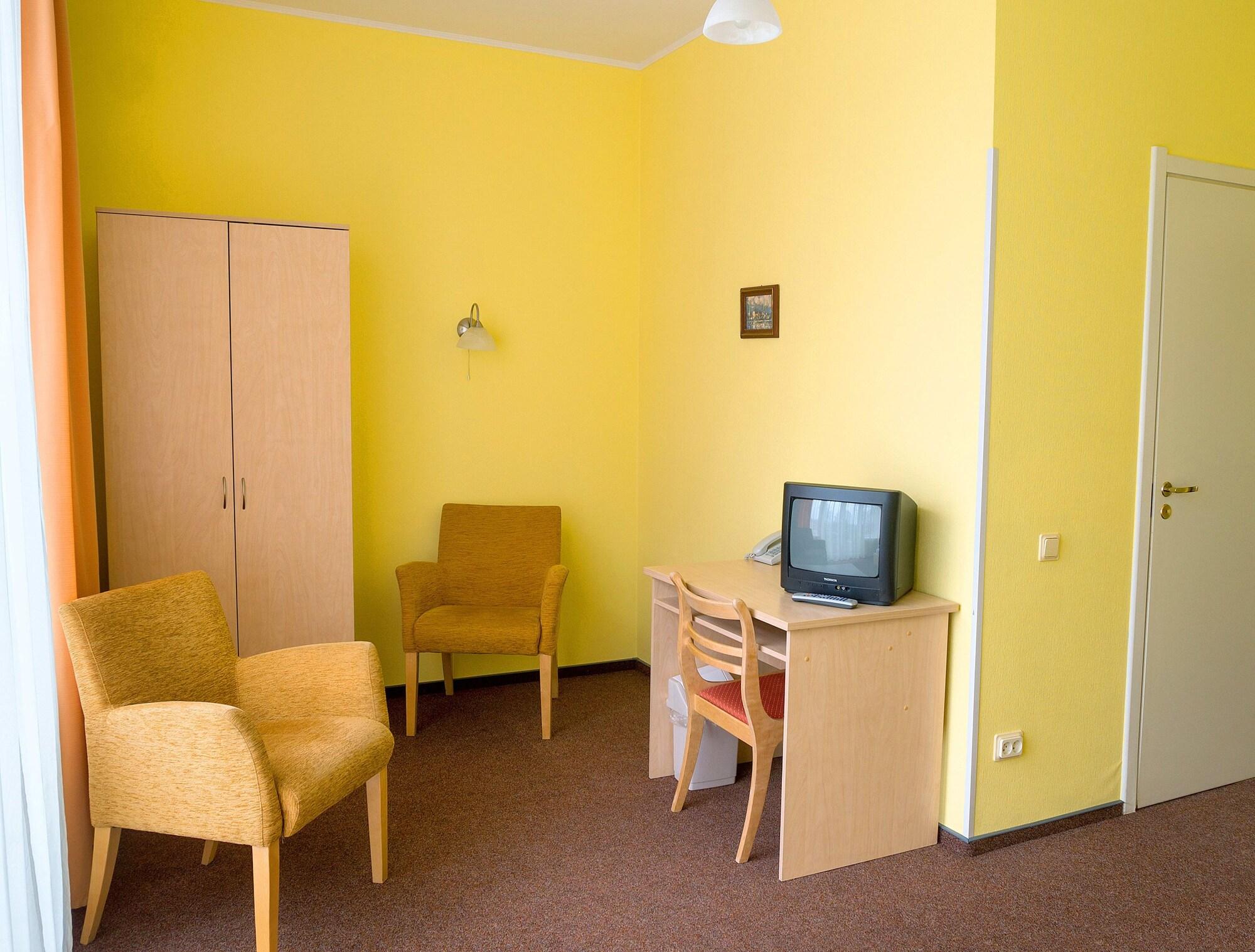 Hotel Vilmaja Riga Buitenkant foto