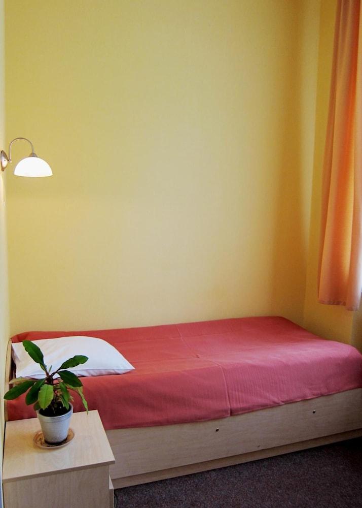 Hotel Vilmaja Riga Buitenkant foto