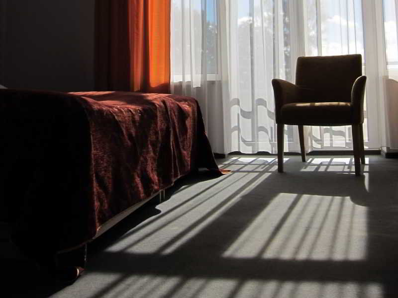 Hotel Vilmaja Riga Buitenkant foto