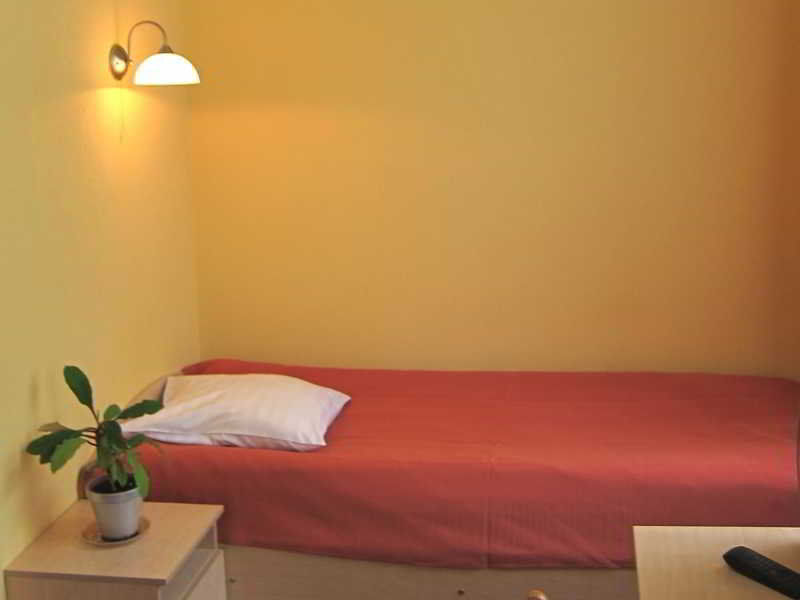 Hotel Vilmaja Riga Buitenkant foto