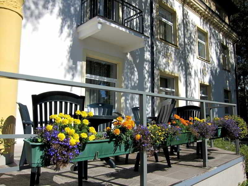 Hotel Vilmaja Riga Buitenkant foto