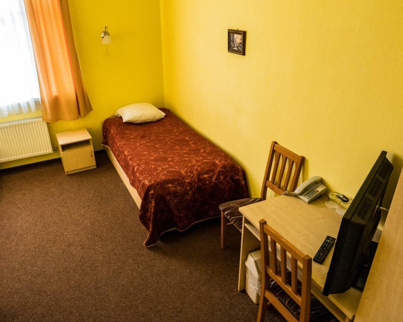 Hotel Vilmaja Riga Buitenkant foto